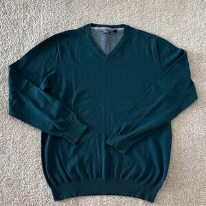 Izod Men's V-Neck Sweater - Deep Green